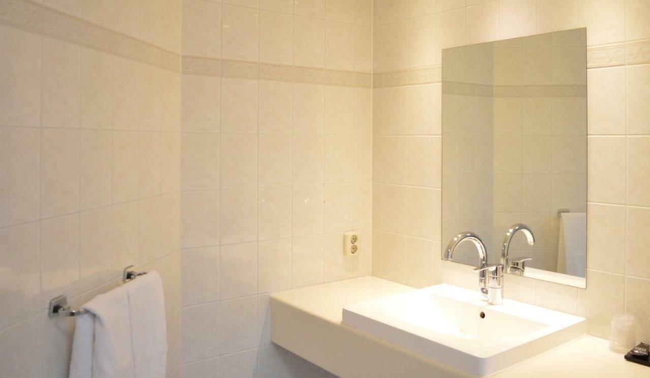Van Der Valk Purmerend 佐伊杜比斯特 外观 照片